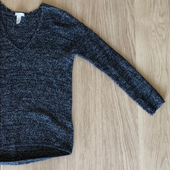 H&M Conscious V Neck Marled Sweater - Picture 4 of 11